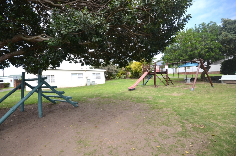 3 Bedroom Property for Sale in Queensberry Bay Eastern Cape